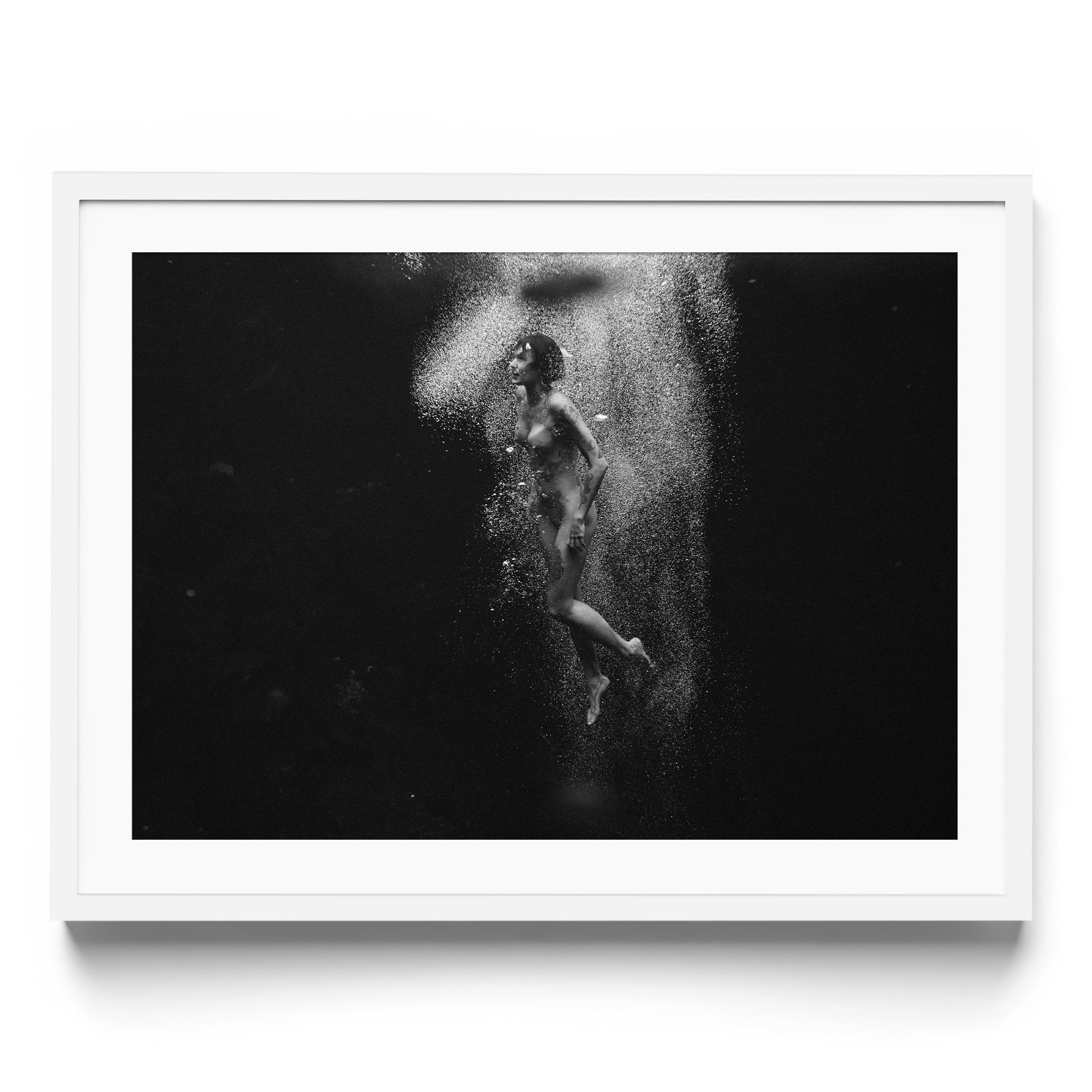 Aqua Bliss - DANA GALLERYMario AlzateDANA GALLERYDANA GALLERYMario Alzate