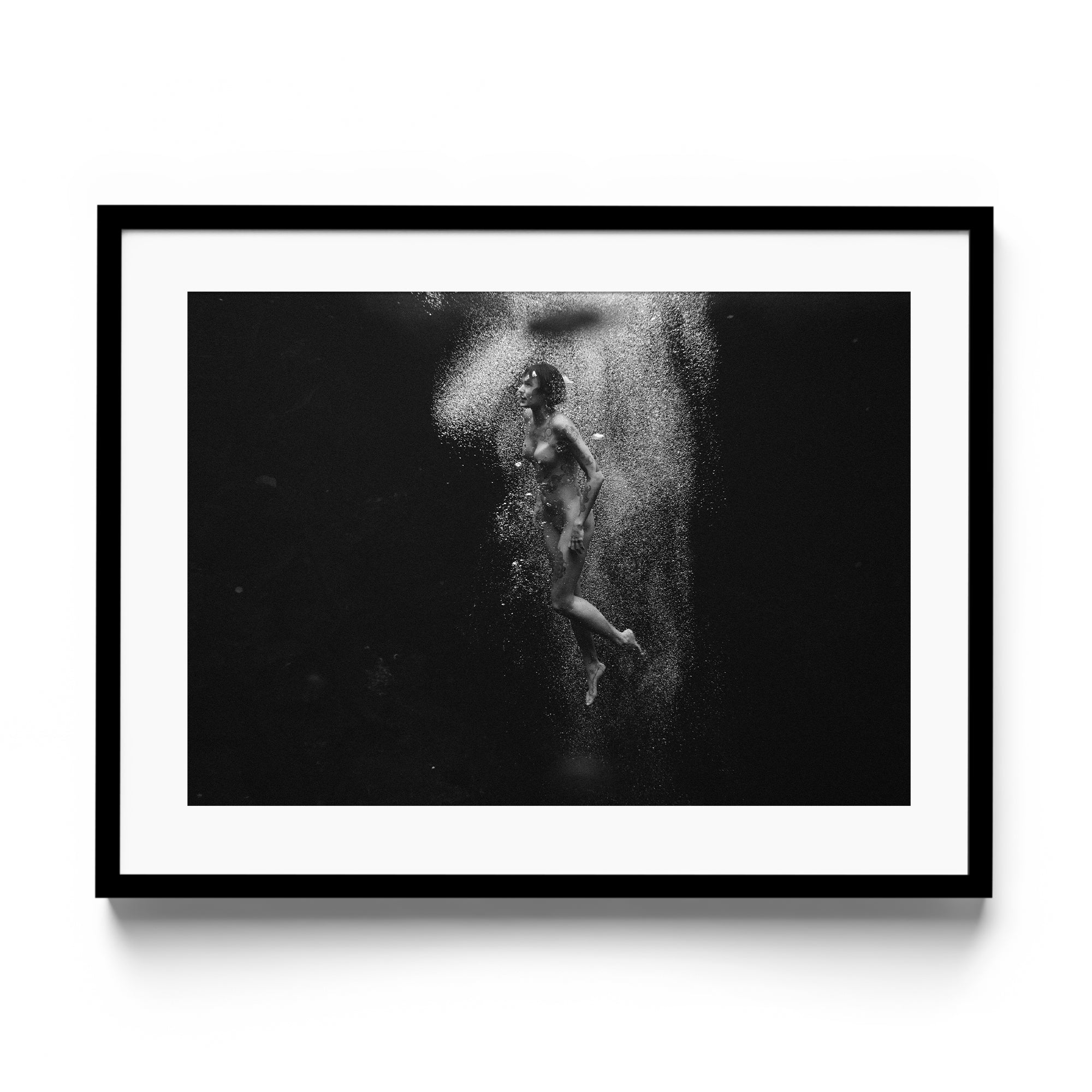 Aqua Bliss - DANA GALLERYMario AlzateDANA GALLERYDANA GALLERYMario Alzate