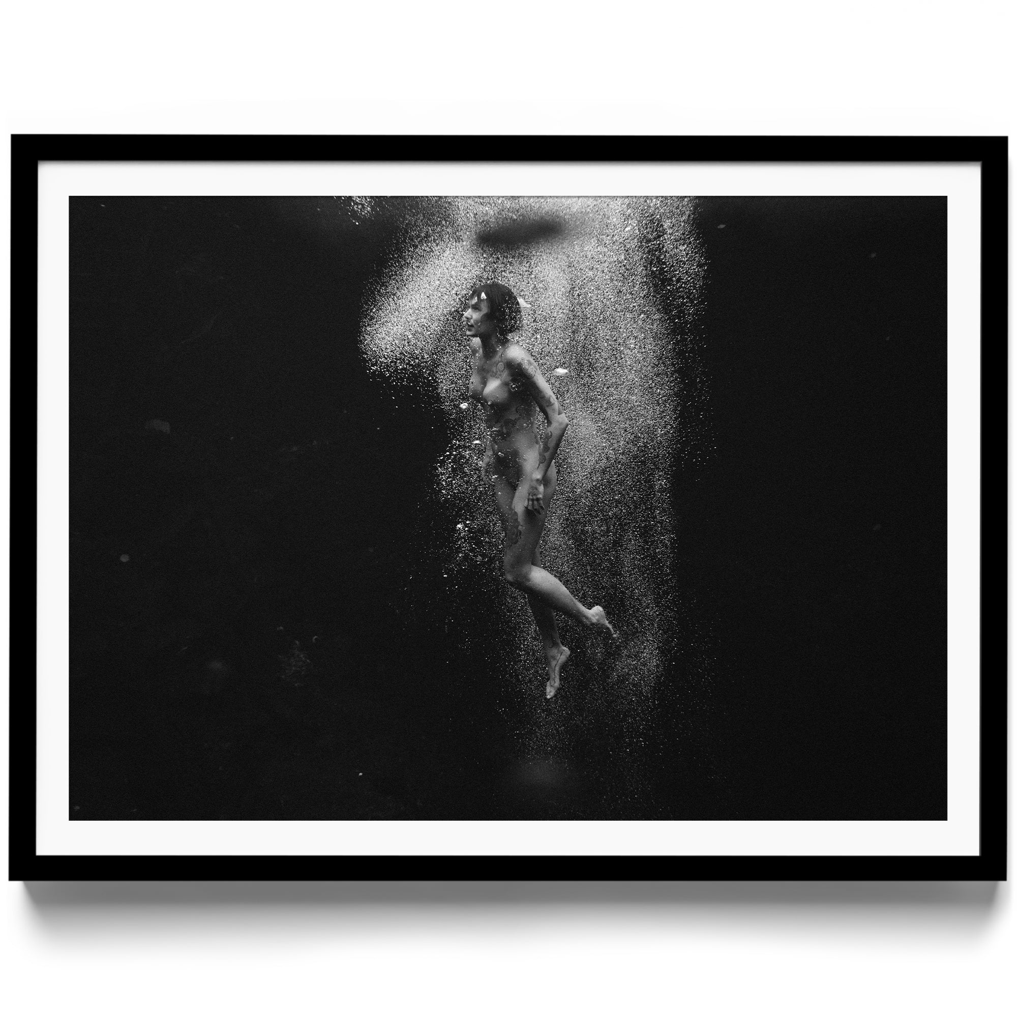 Aqua Bliss - DANA GALLERYMario AlzateDANA GALLERYDANA GALLERYMario Alzate