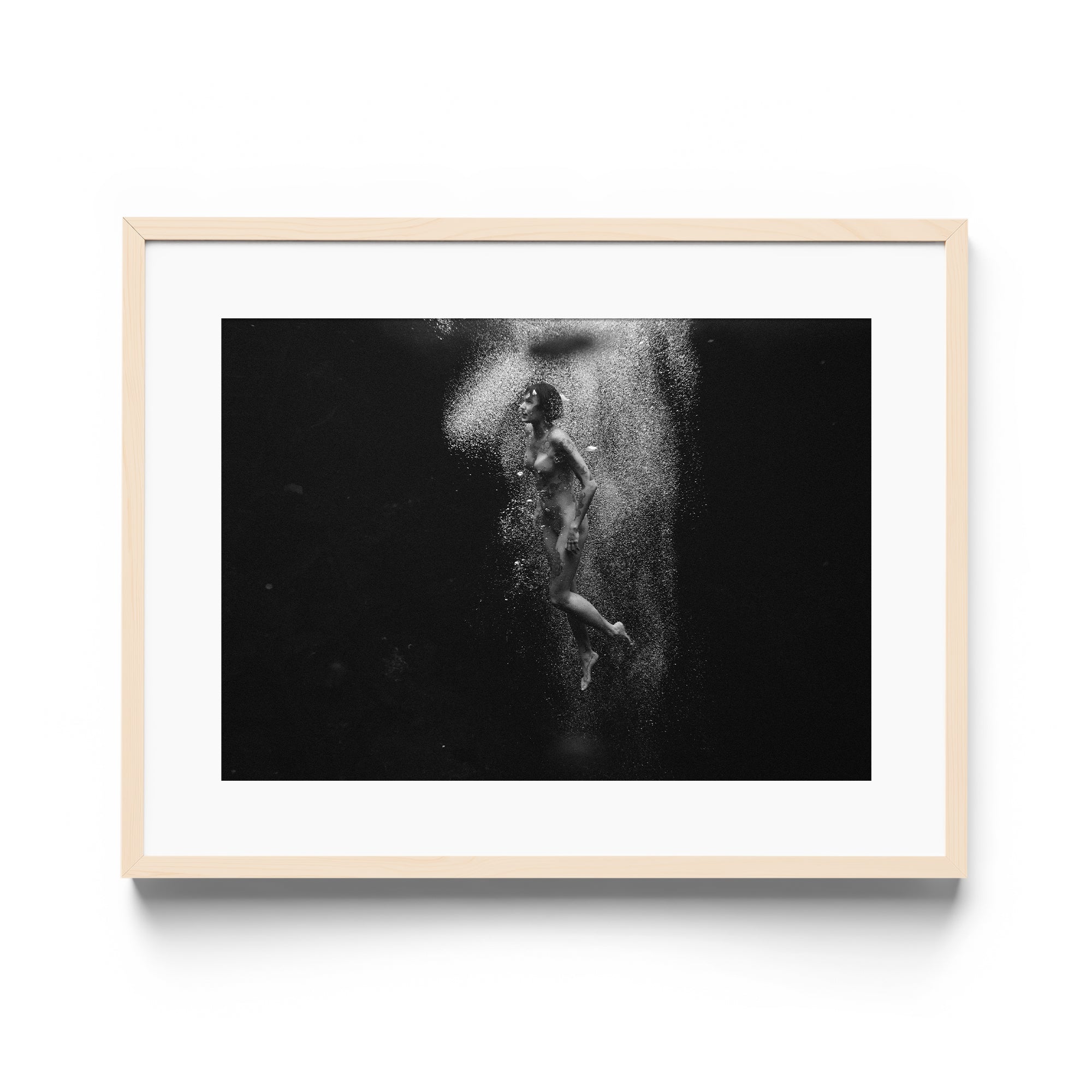 Aqua Bliss - DANA GALLERYMario AlzateDANA GALLERYDANA GALLERYMario Alzate