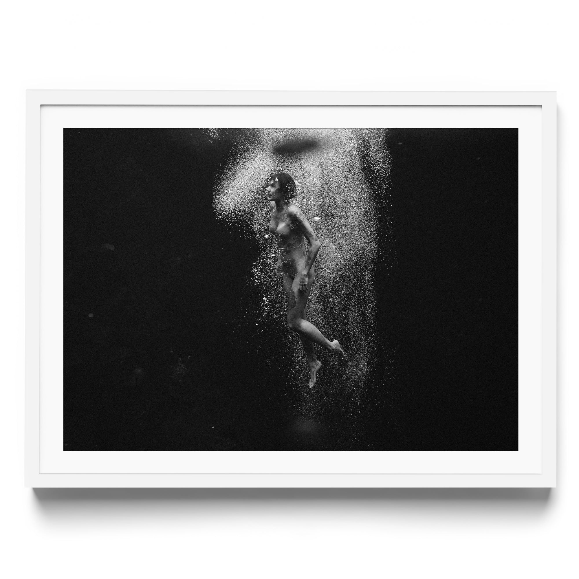 Aqua Bliss - DANA GALLERYMario AlzateDANA GALLERYDANA GALLERYMario Alzate