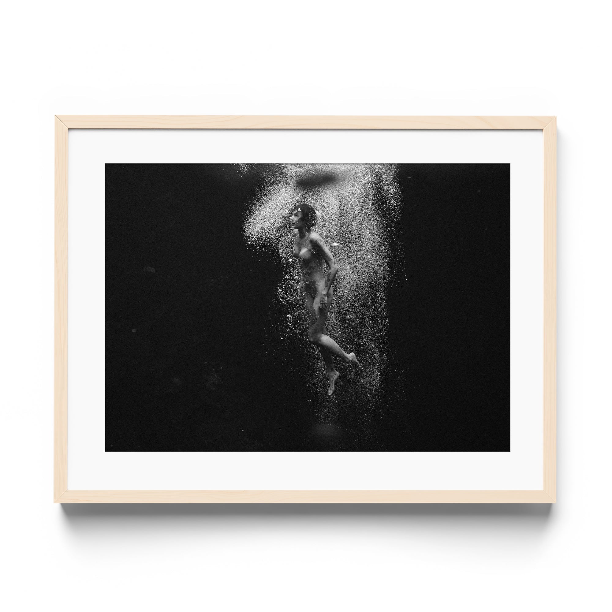 Aqua Bliss - DANA GALLERYMario AlzateDANA GALLERYDANA GALLERYMario Alzate