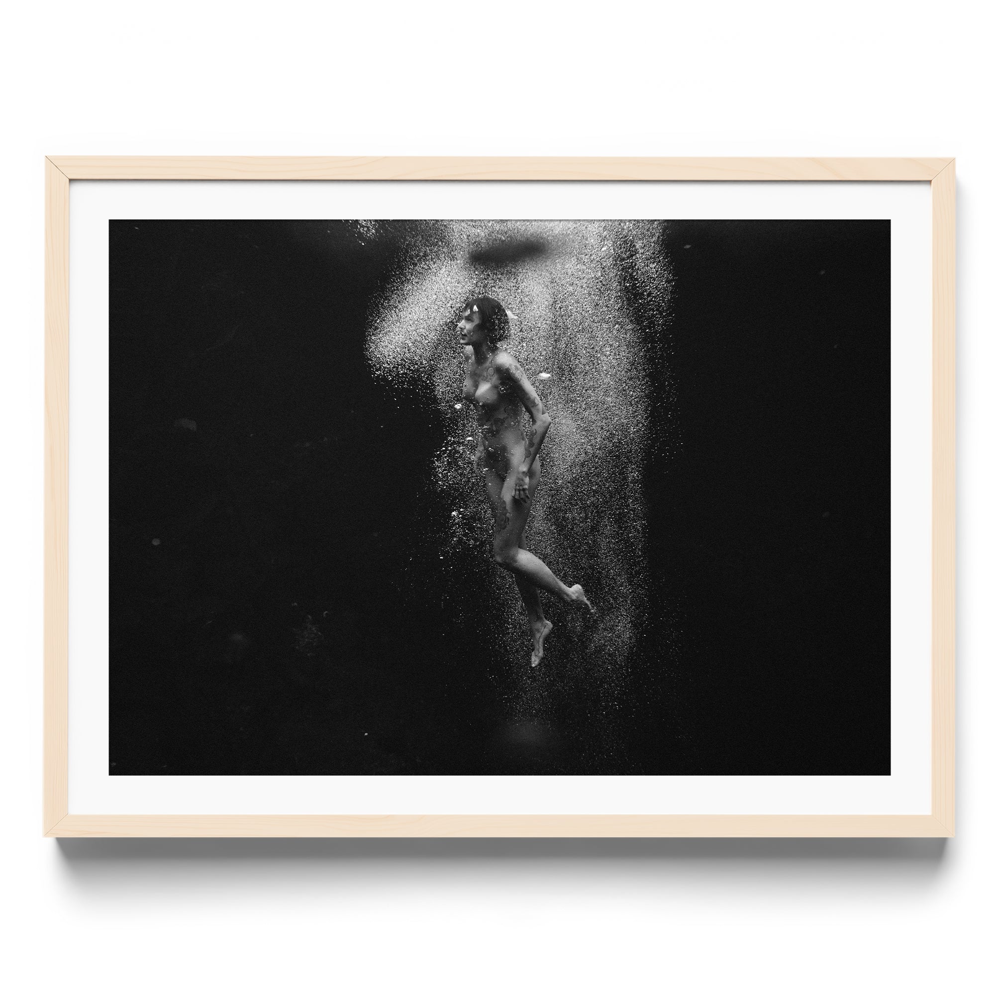 Aqua Bliss - DANA GALLERYMario AlzateDANA GALLERYDANA GALLERYMario Alzate