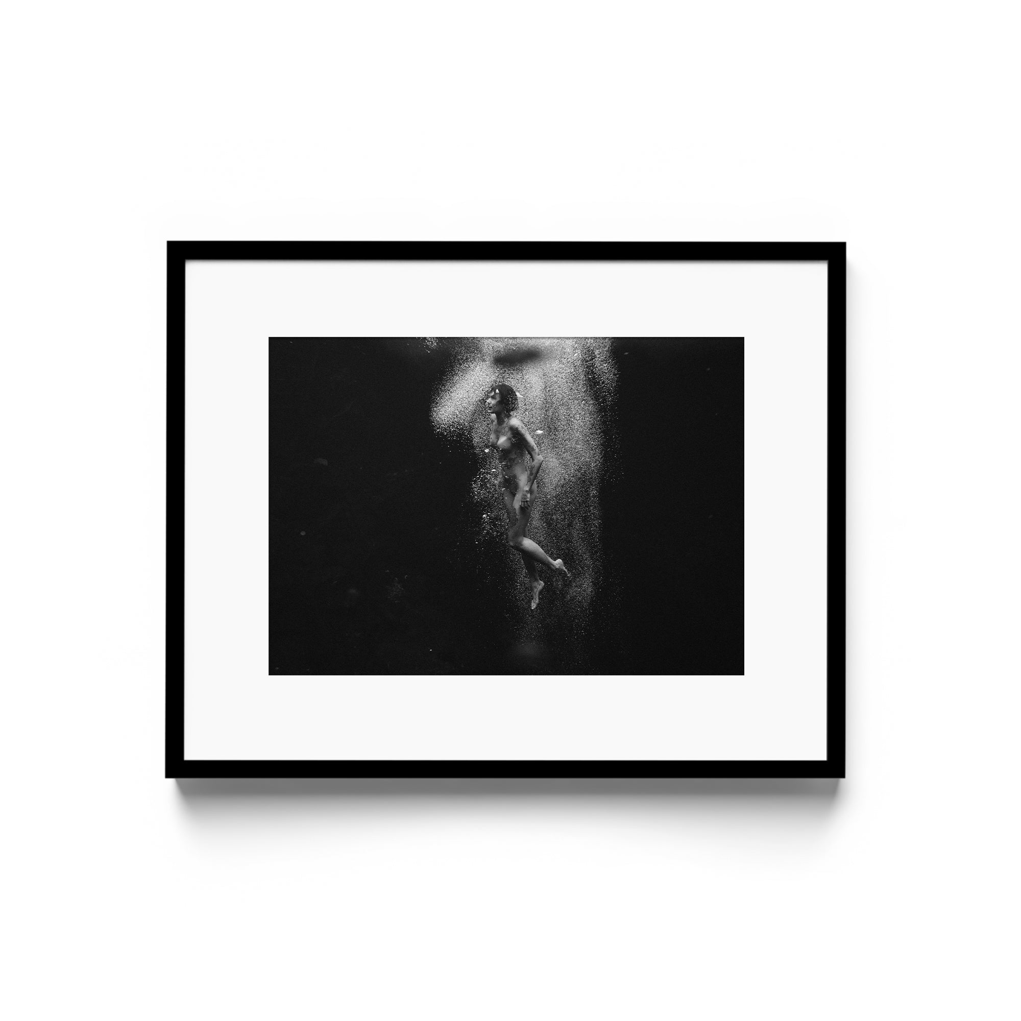 Aqua Bliss - DANA GALLERYMario AlzateDANA GALLERYDANA GALLERYMario Alzate