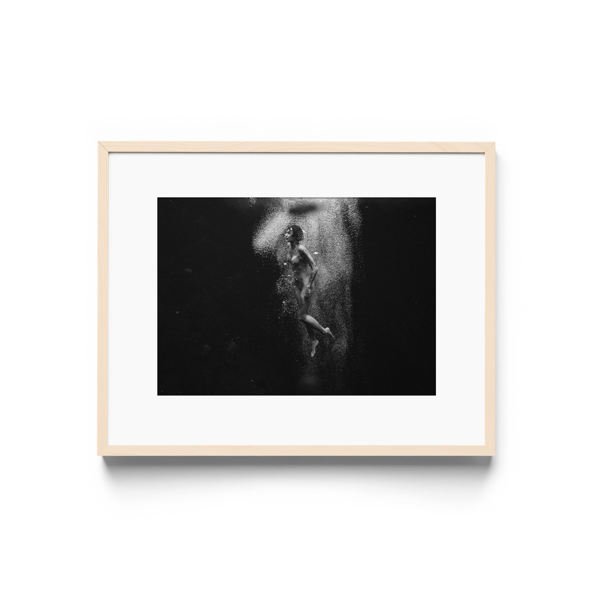 Aqua Bliss - DANA GALLERYMario AlzateDANA GALLERYDANA GALLERYMario Alzate