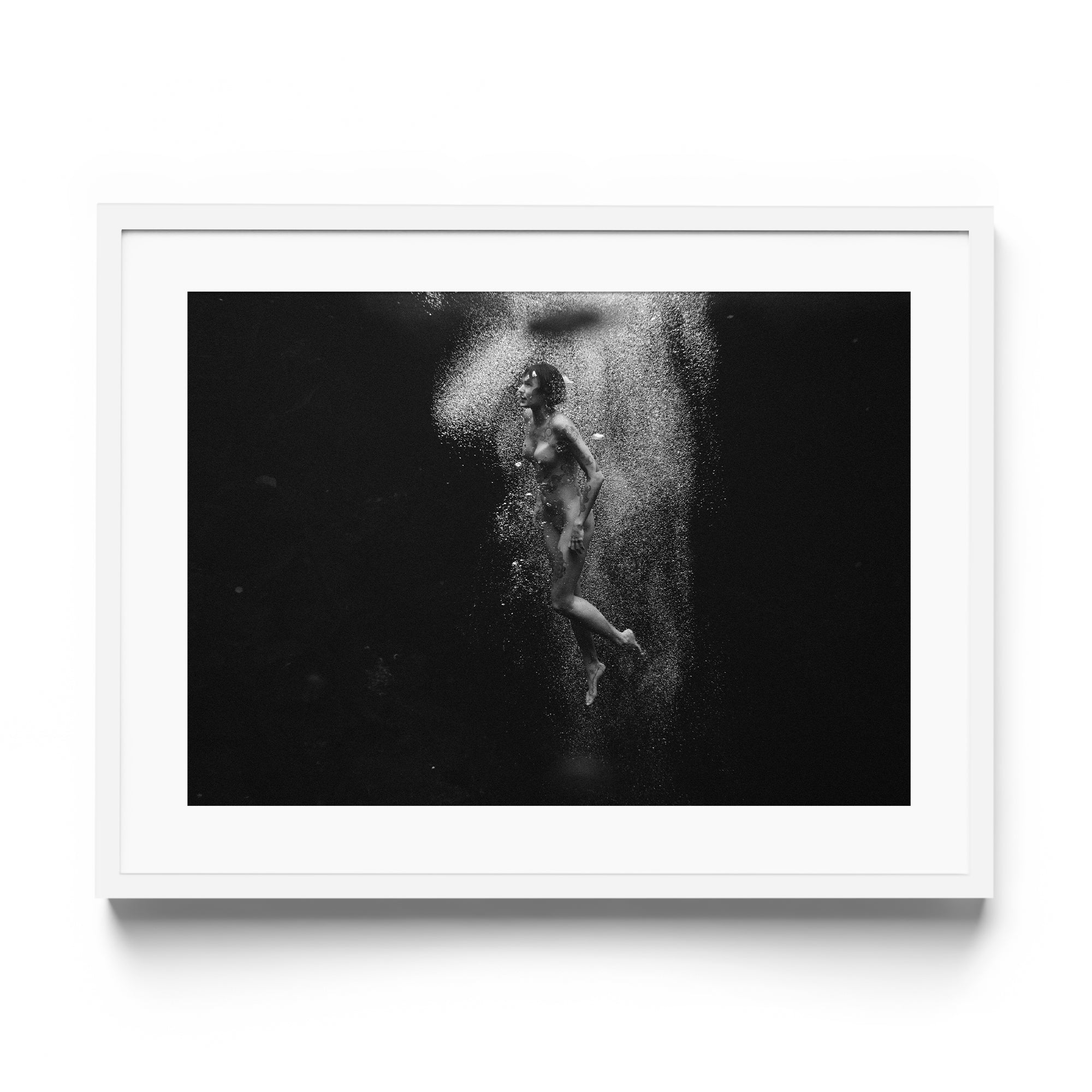 Aqua Bliss - DANA GALLERYMario AlzateDANA GALLERYDANA GALLERYMario Alzate