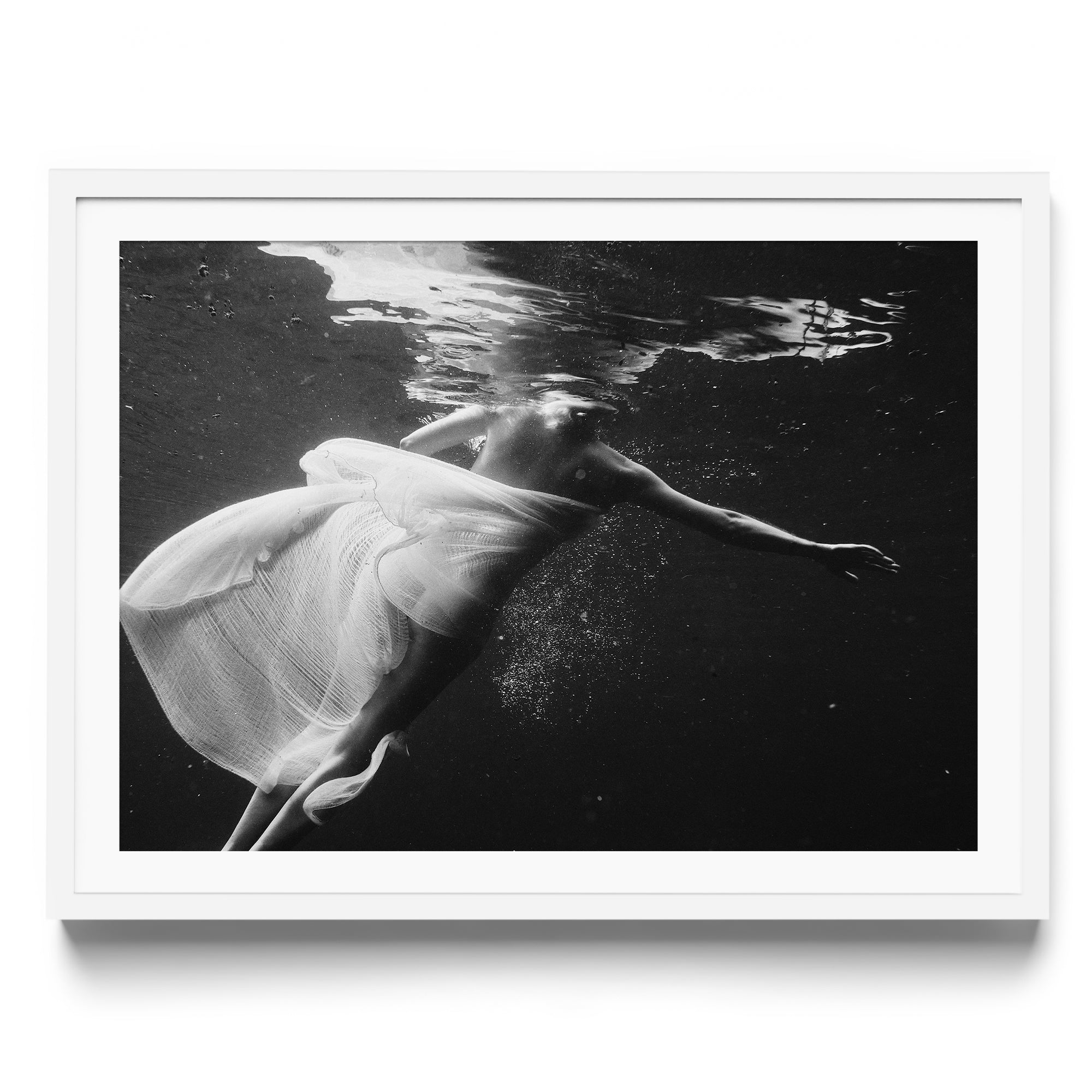 Luce Liquida - DANA GALLERYMario AlzateDANA GALLERYDANA GALLERYMario Alzate