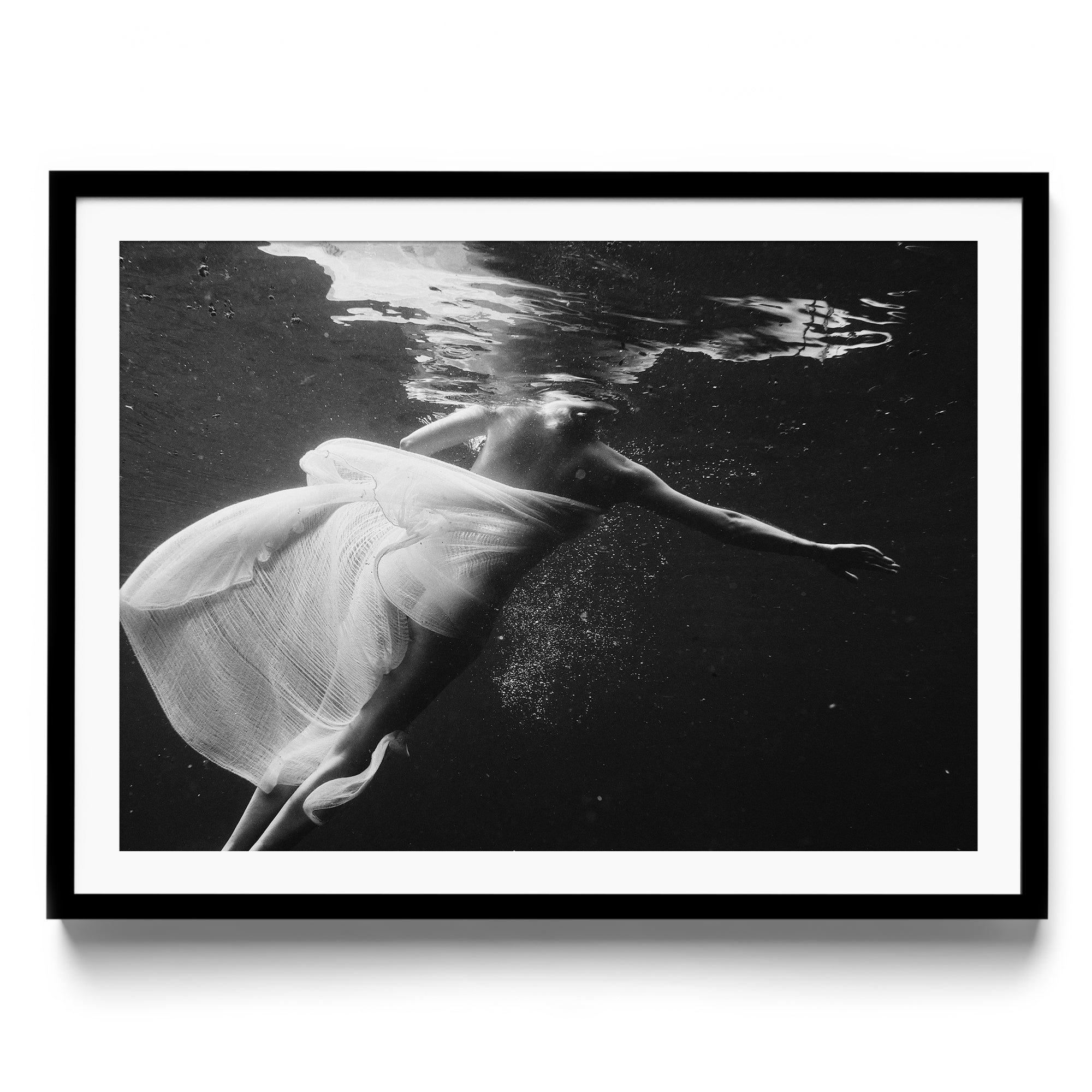 Luce Liquida - DANA GALLERYMario AlzateDANA GALLERYDANA GALLERYMario Alzate