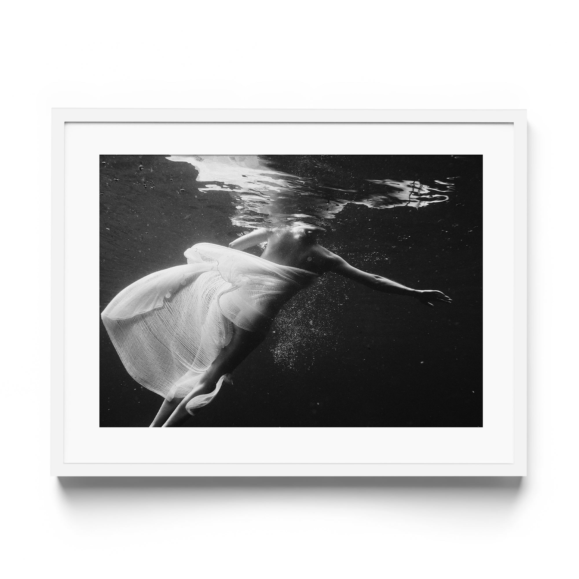 Luce Liquida - DANA GALLERYMario AlzateDANA GALLERYDANA GALLERYMario Alzate