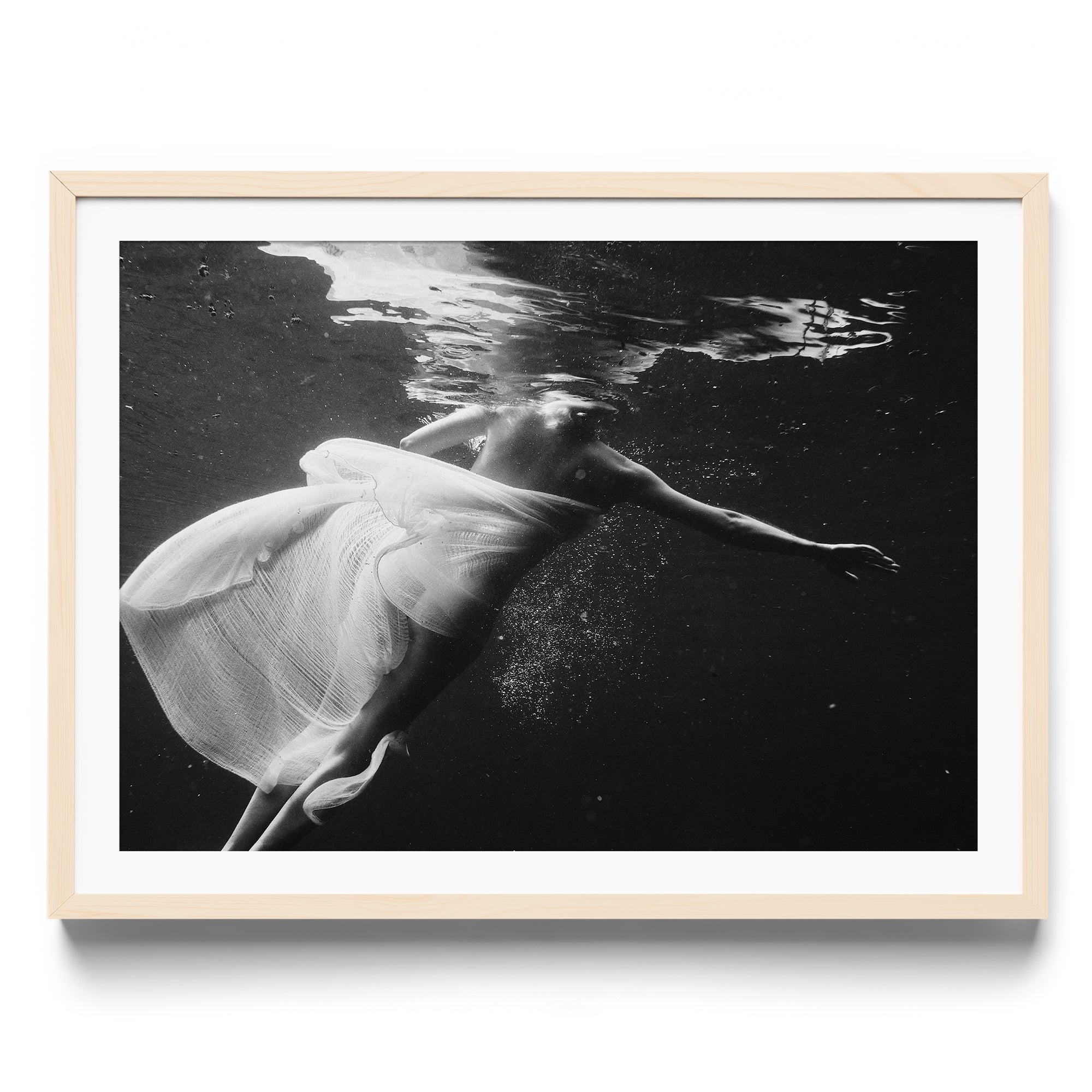 Luce Liquida - DANA GALLERYMario AlzateDANA GALLERYDANA GALLERYMario Alzate