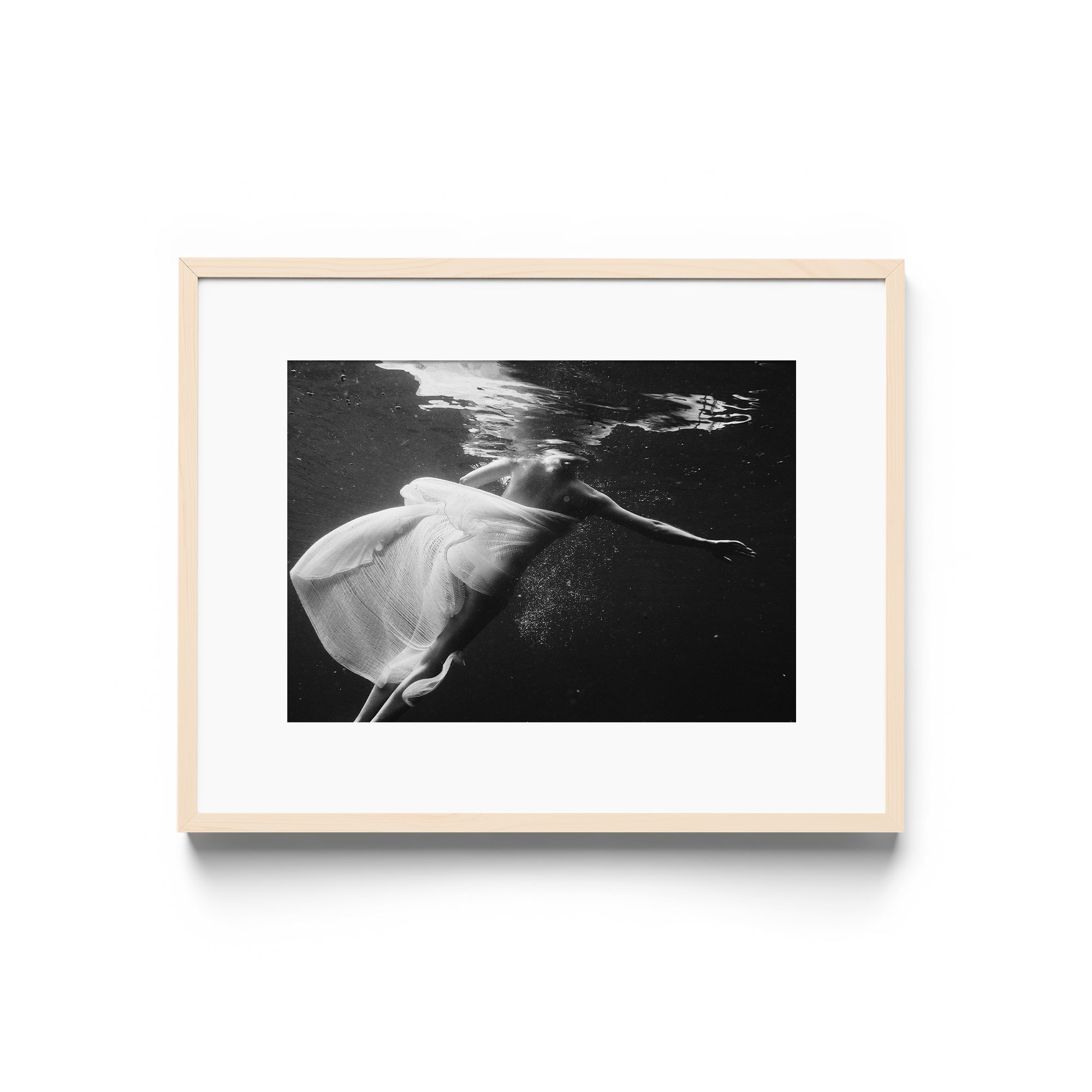 Luce Liquida - DANA GALLERYMario AlzateDANA GALLERYDANA GALLERYMario Alzate