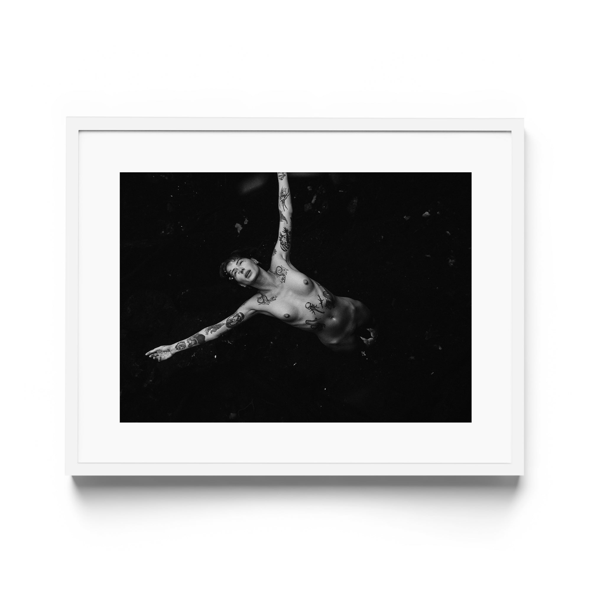 Noir Swim - DANA GALLERYMario AlzateDANA GALLERYDANA GALLERYMario Alzate