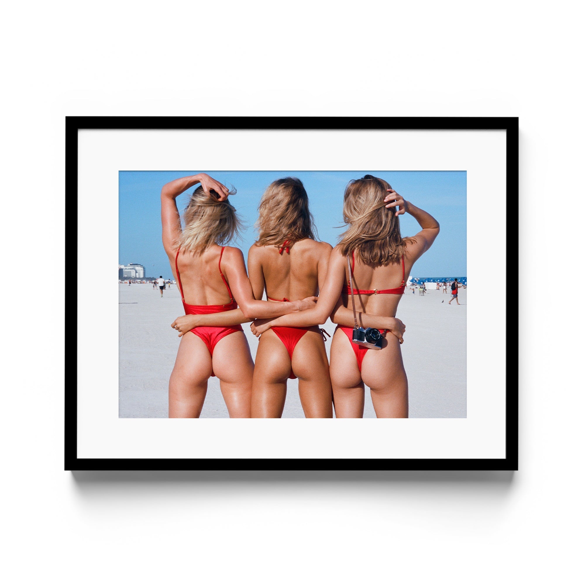 Beach Babes - DANA GALLERYMario AlzateDANA GALLERYDANA GALLERYMario Alzate