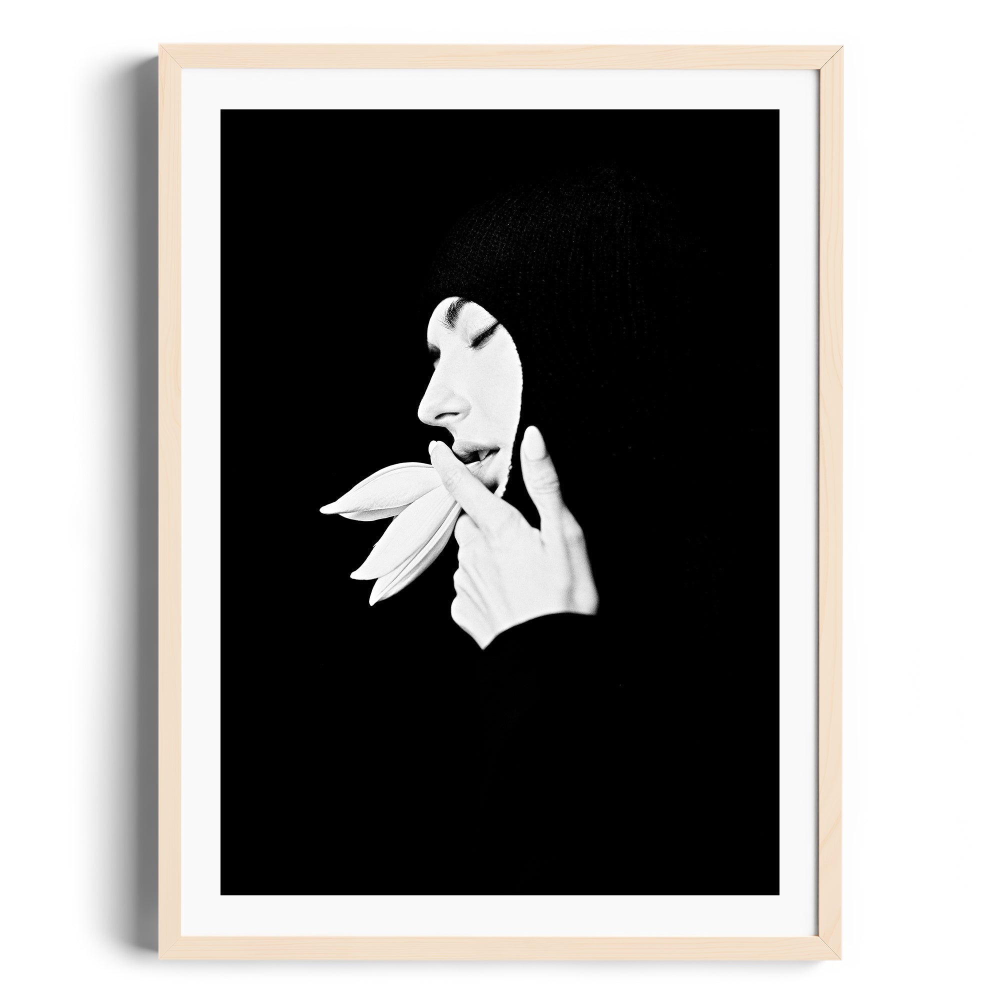 Silhouette Lumièr - DANA GALLERYDiego CadavidDANA GALLERYDANA GALLERYDiego Cadavid