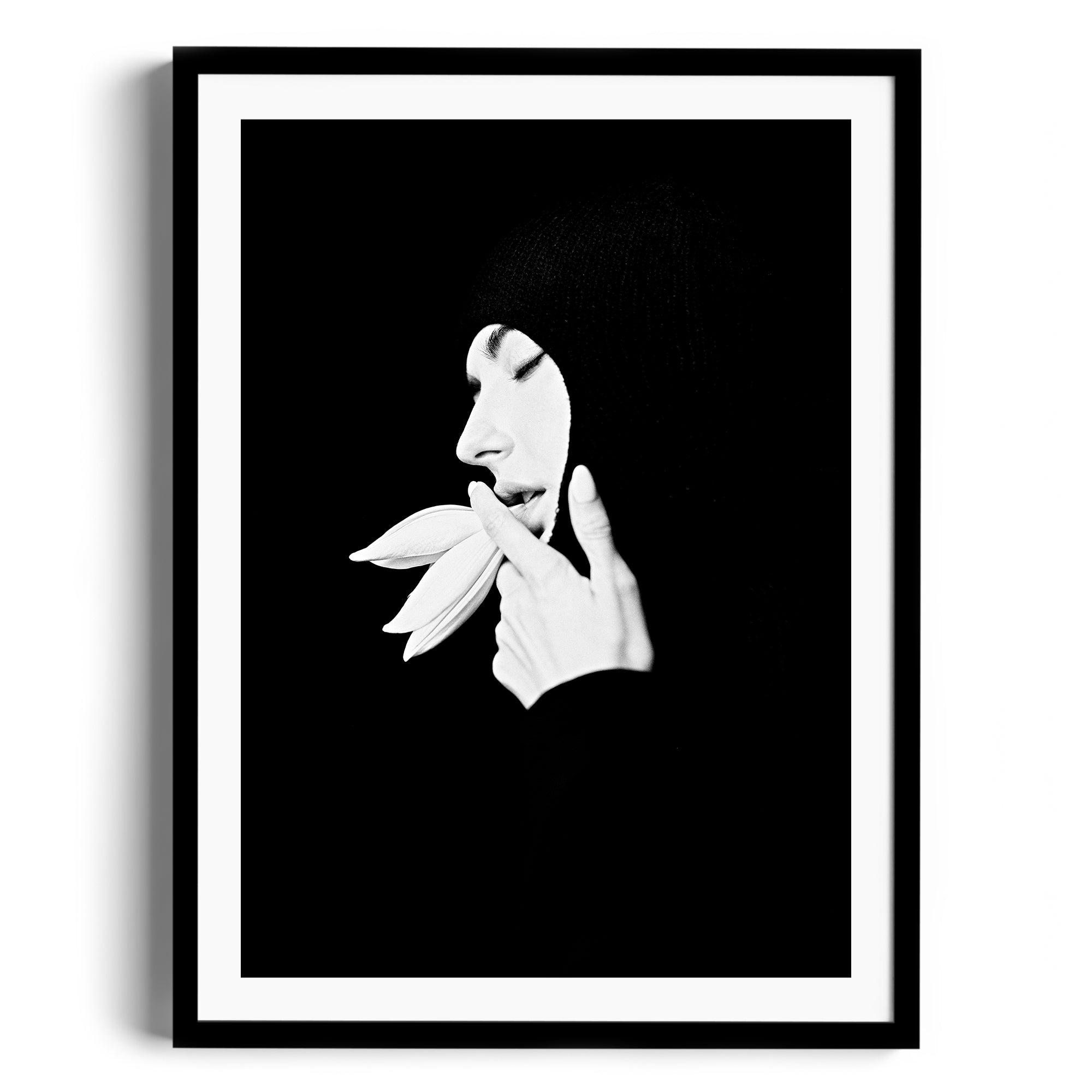 Silhouette Lumièr - DANA GALLERYDiego CadavidDANA GALLERYDANA GALLERYDiego Cadavid