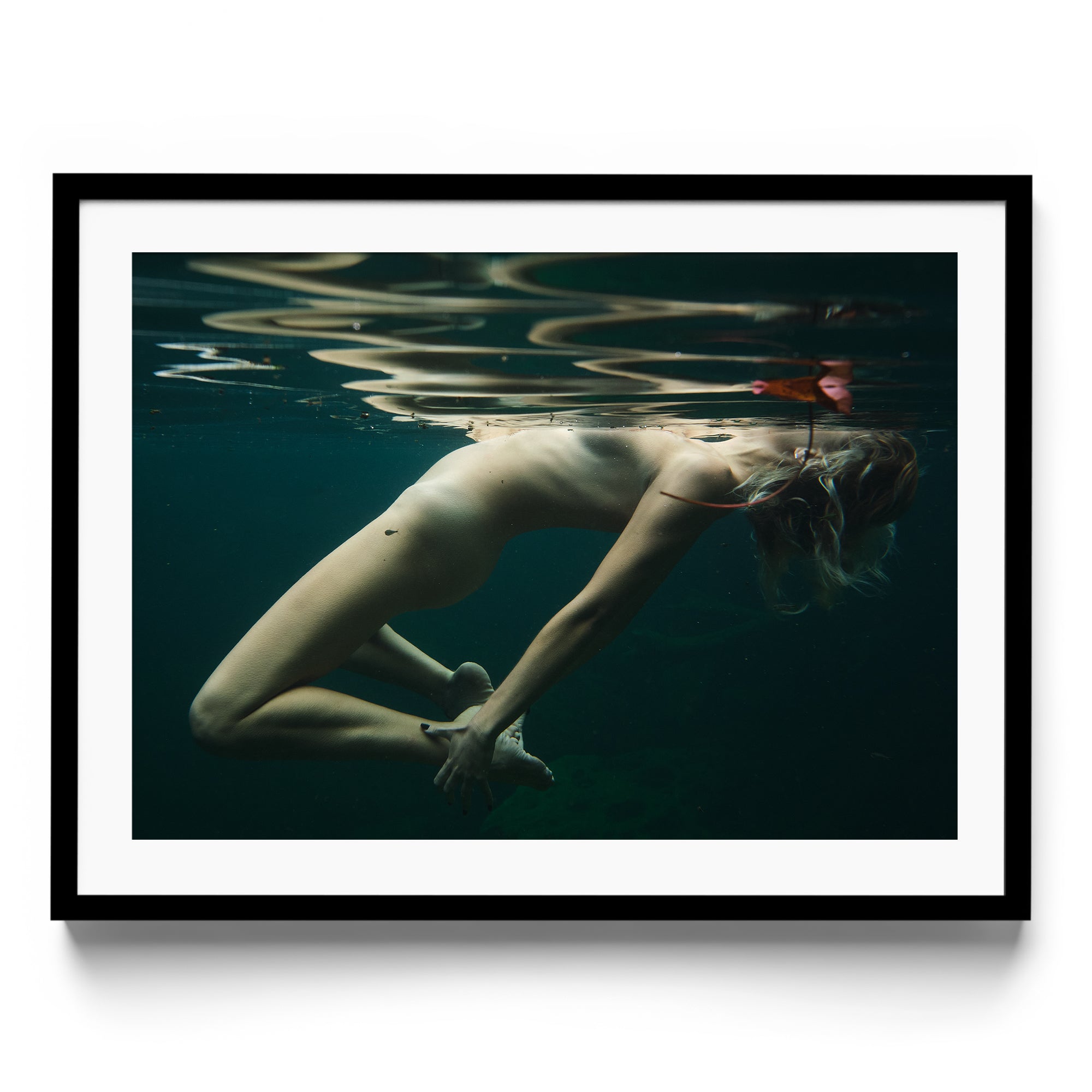Underwater Muse - DANA GALLERYMario AlzateDANA GALLERYDANA GALLERYMario Alzate