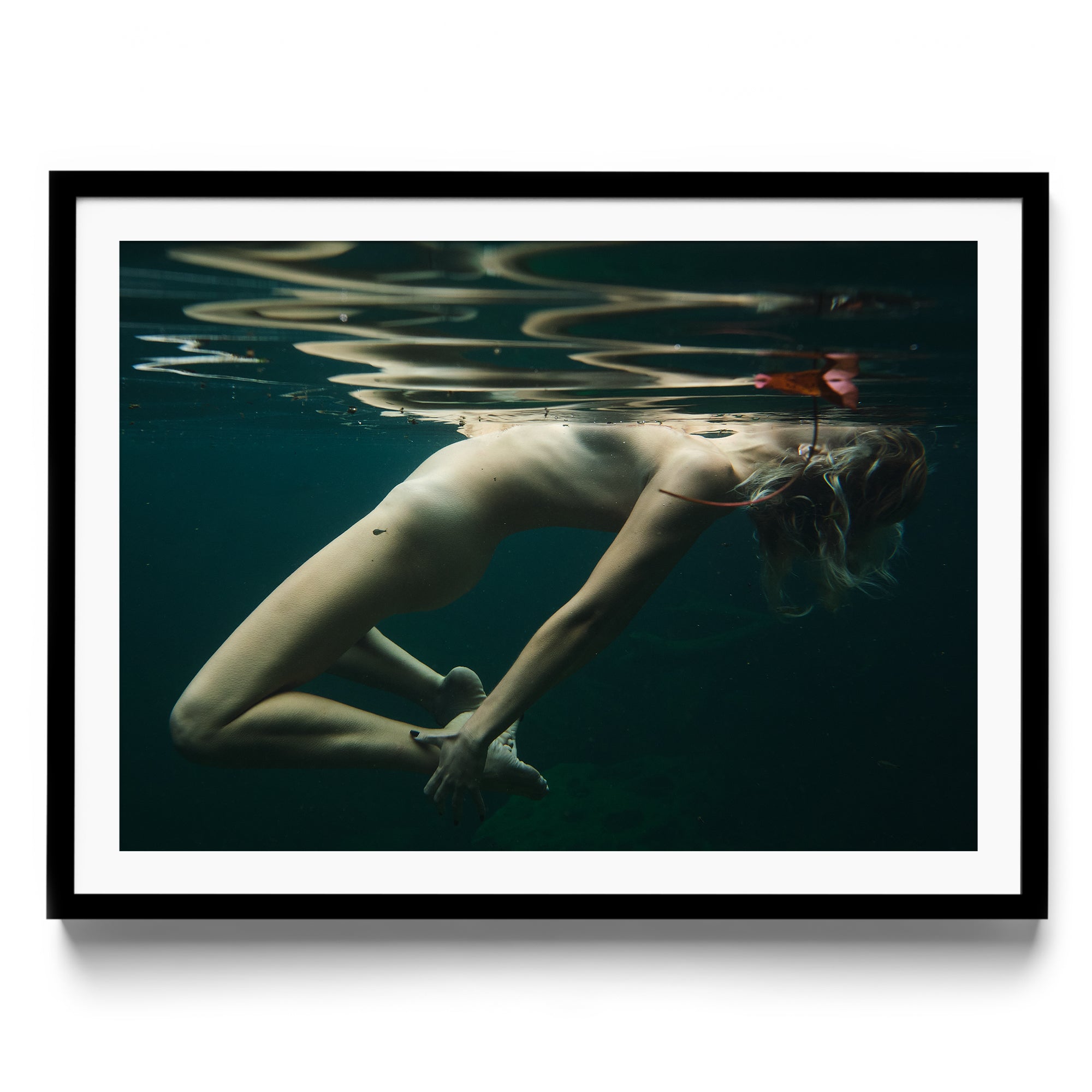 Underwater Muse - DANA GALLERYMario AlzateDANA GALLERYDANA GALLERYMario Alzate