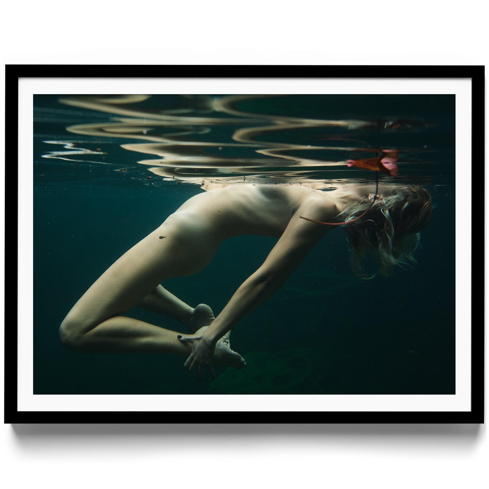 Underwater Muse - DANA GALLERYMario AlzateDANA GALLERYDANA GALLERYMario Alzate