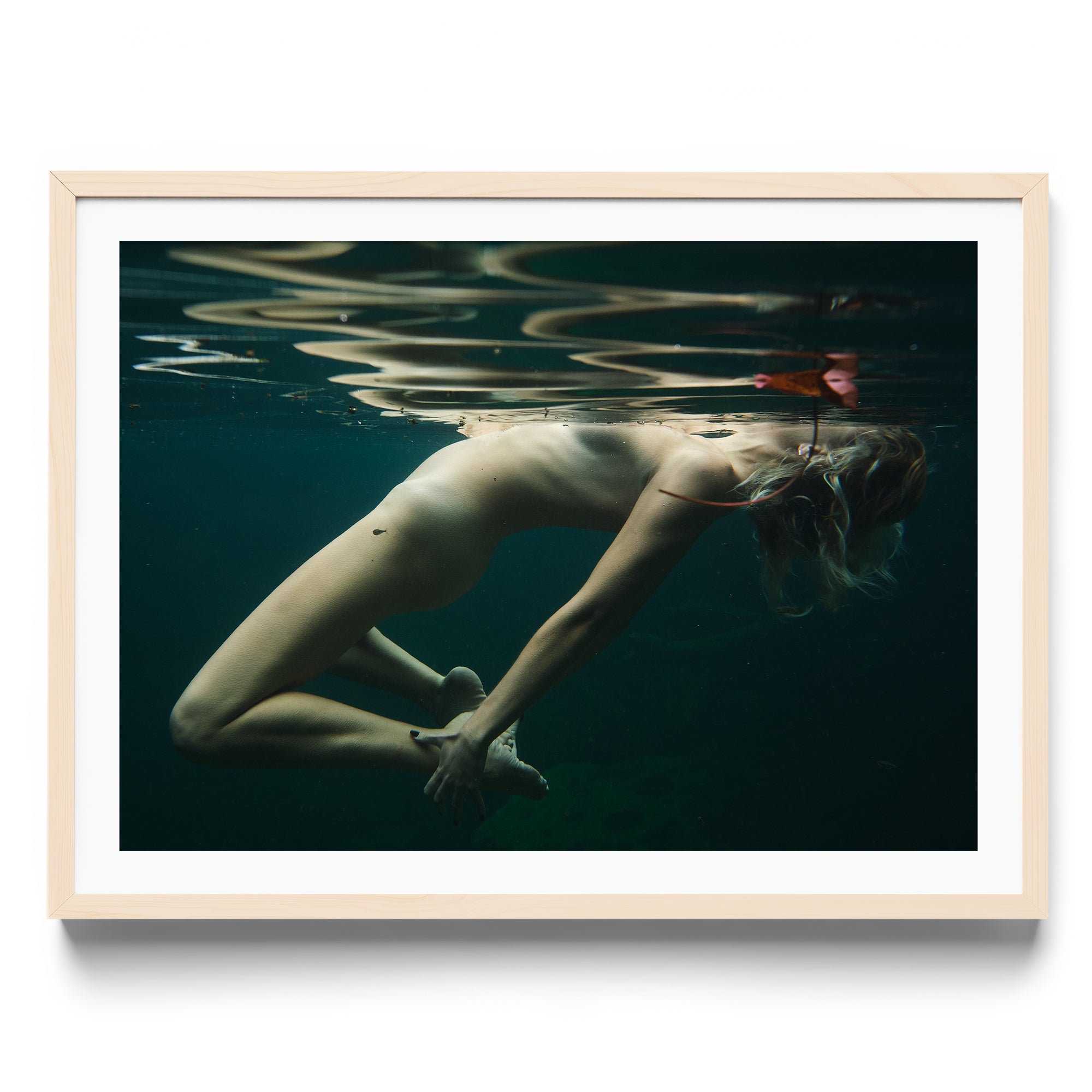 Underwater Muse - DANA GALLERYMario AlzateDANA GALLERYDANA GALLERYMario Alzate