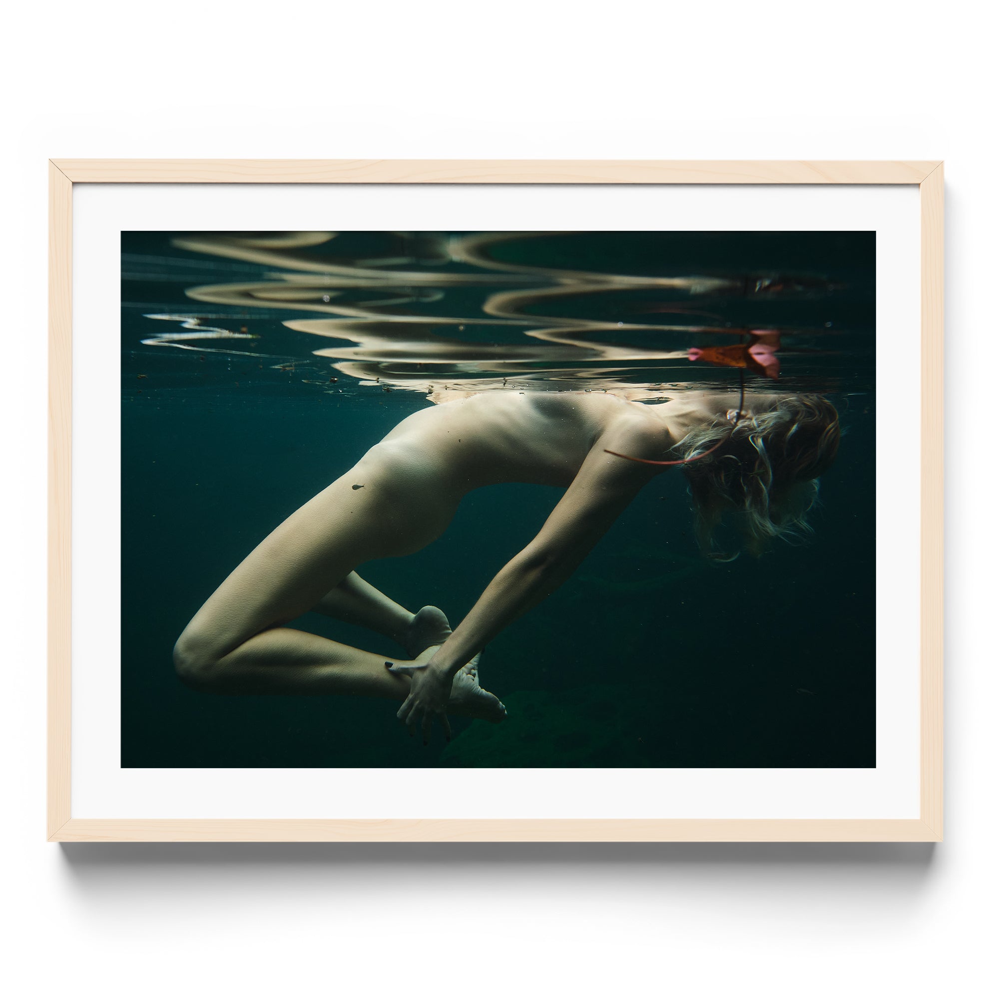Underwater Muse - DANA GALLERYMario AlzateDANA GALLERYDANA GALLERYMario Alzate